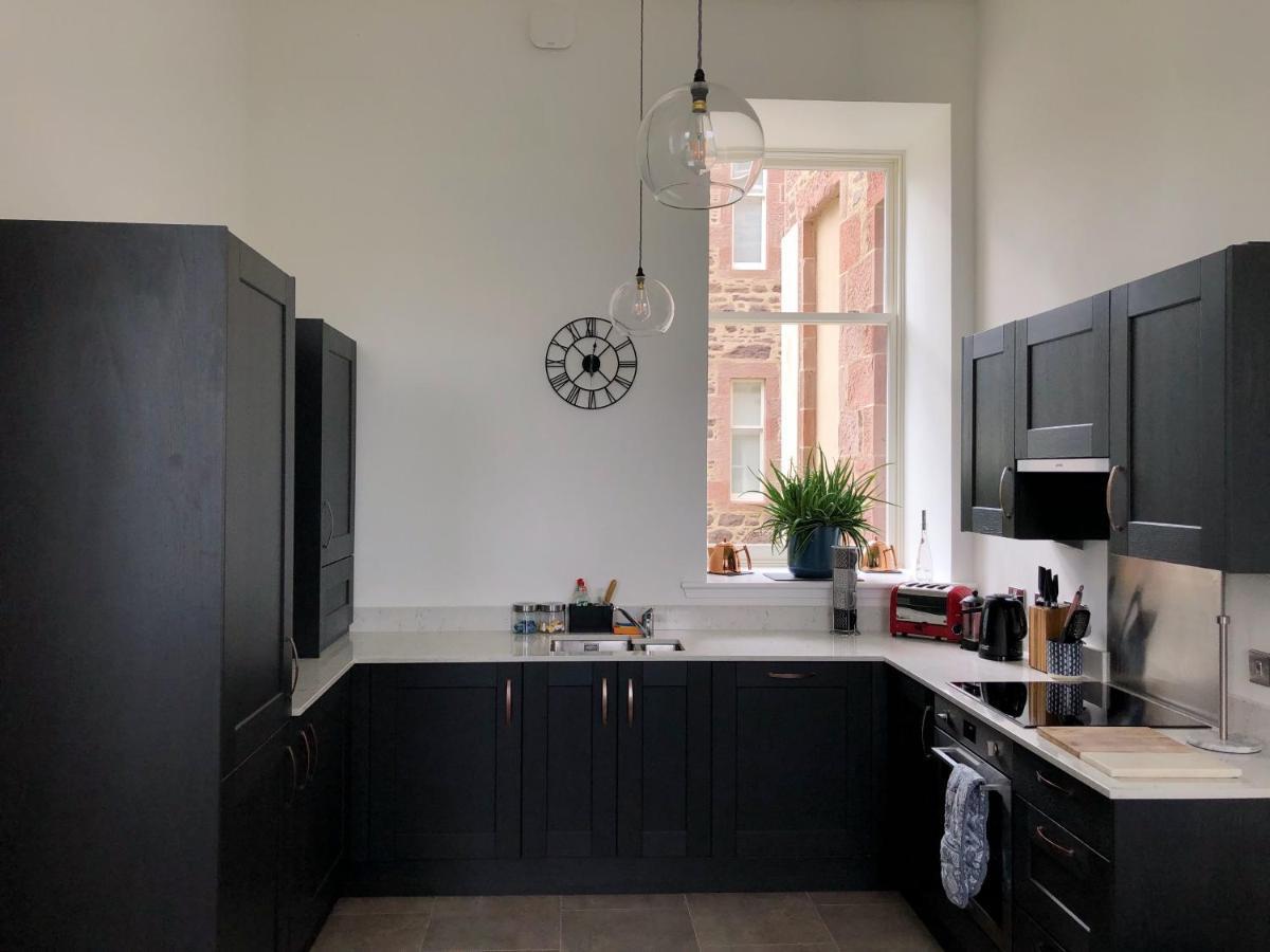 Inverness Great Glen Town House, 5 Minute Drive From Town Centre Exterior foto